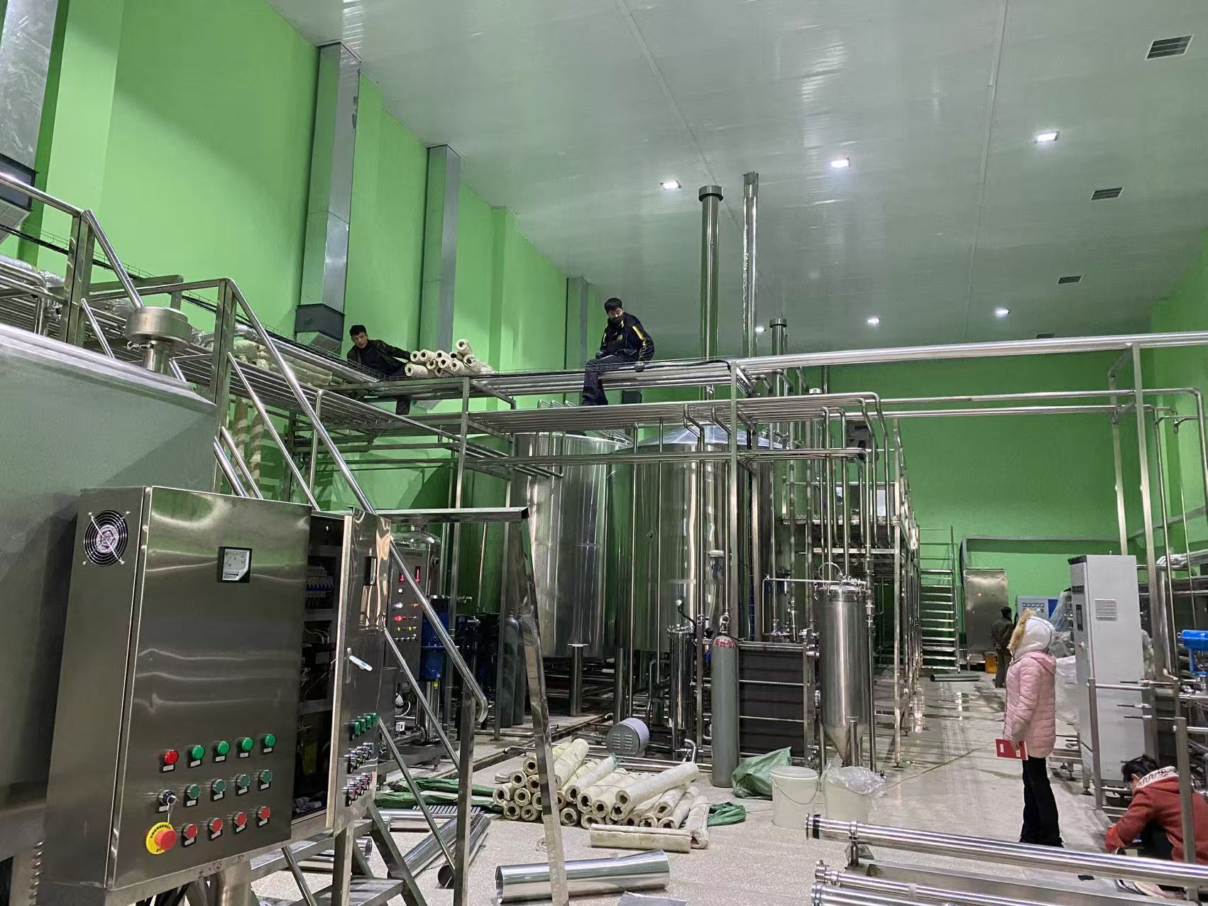 故城精酿啤酒设备厂—精酿啤酒设备制造：传承工艺与创新科技的交融